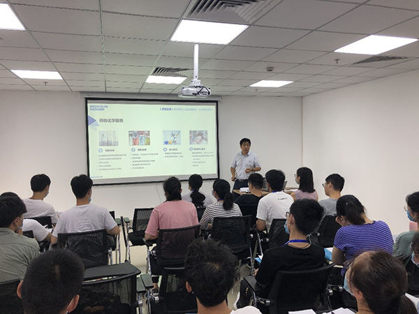 k8凯发国际化学部副总裁马兴泉博士