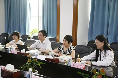 k8凯发国际临床前研究副总裁兼组织负责人彭双清教授，药效部执行主任董文心，药代安评项目负责人龙娜等